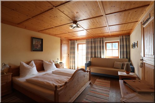 die Sitzecke in der Wohnung Pengelstein